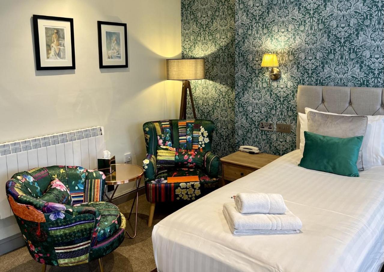 The Angel Inn Hotel Першор Екстериор снимка