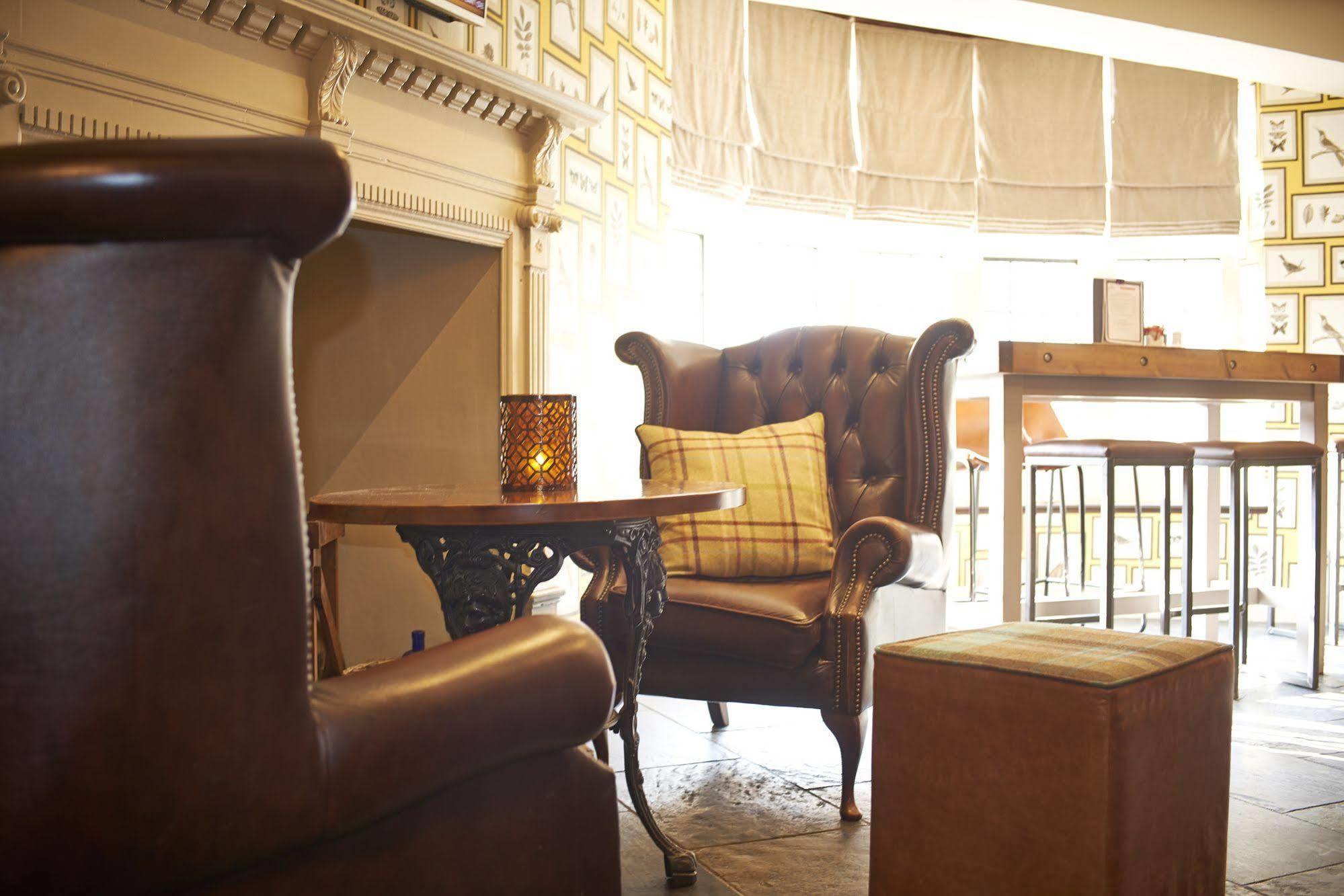 The Angel Inn Hotel Першор Екстериор снимка