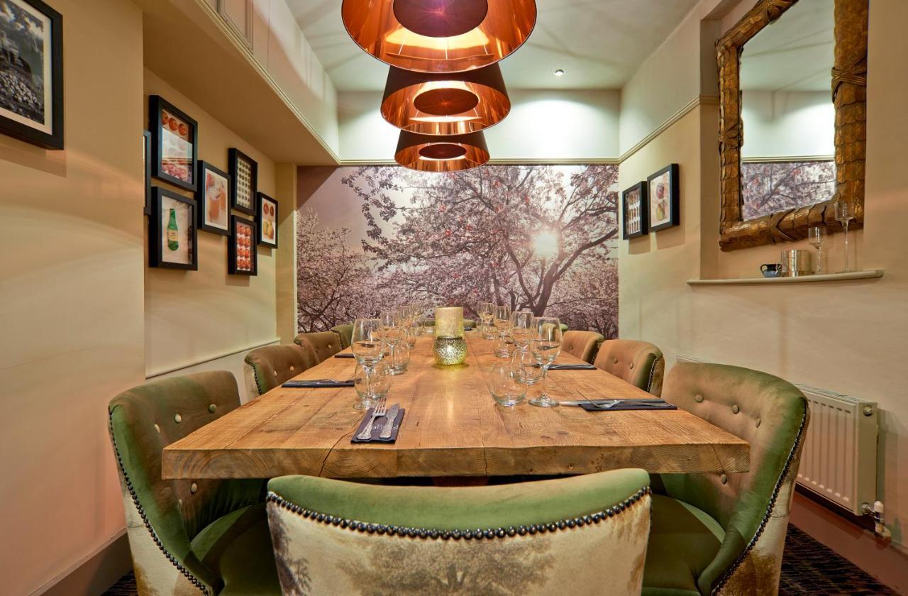 The Angel Inn Hotel Першор Екстериор снимка